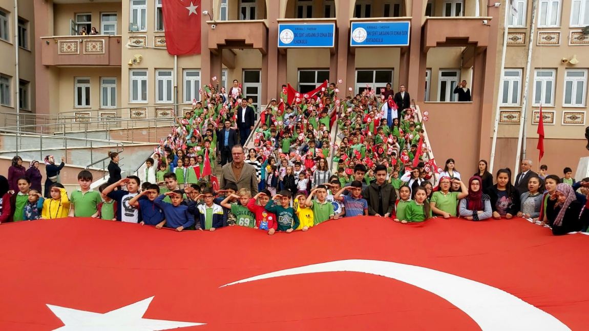 TOKİ Şehit Jandarma Er Osman Öden Ortaokulu Fotoğrafı
